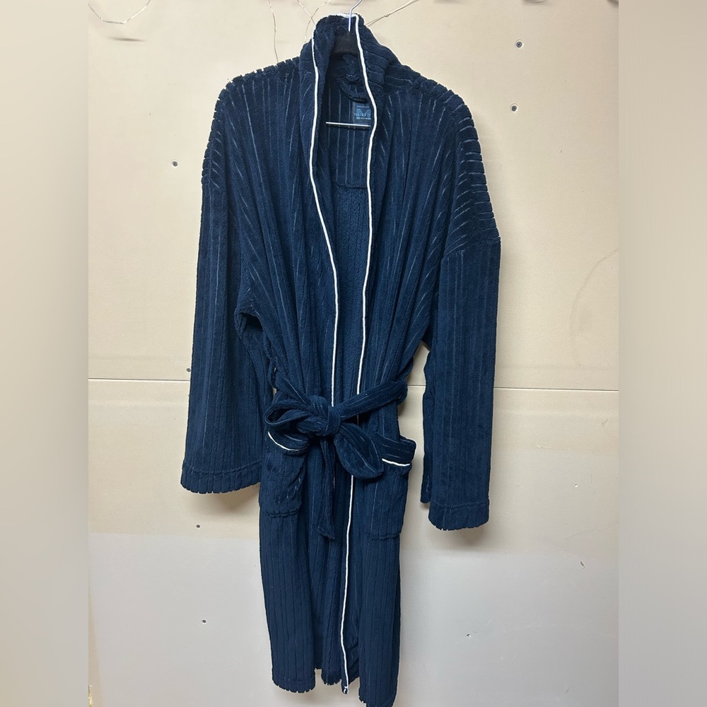 2/$75💥- ROBE | Men’s Majestic International Robe size L-XL